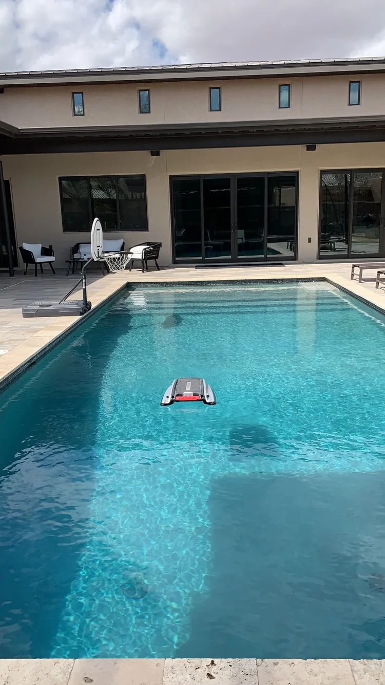 Travertine Deck Modern Pool